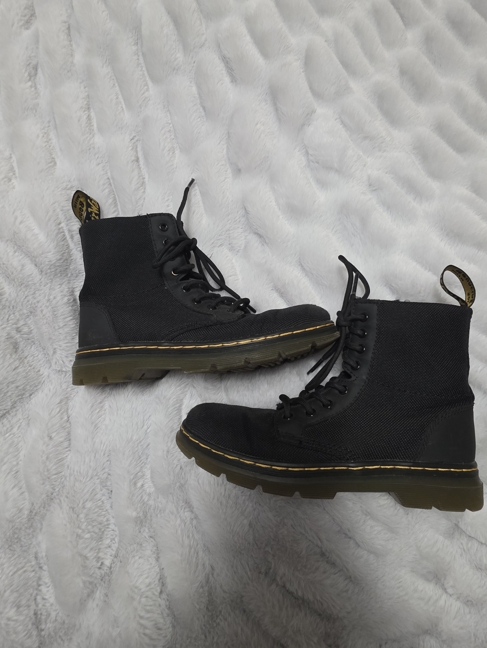 Dr Martens big kid size 2 black canvas Combs Junior lace up combat boots Unisex